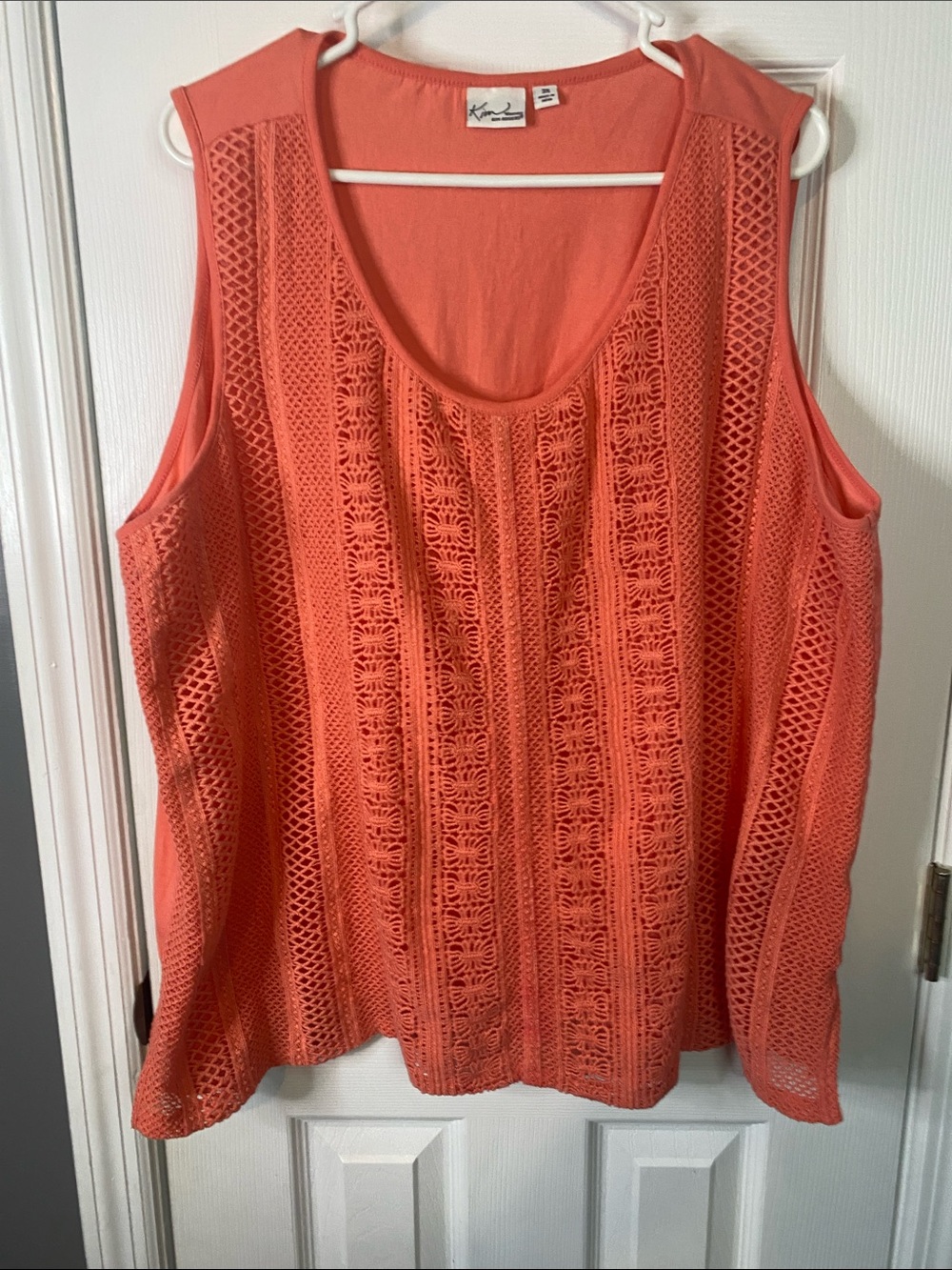 Coral Crochet Tank Top Kim Roger’s Size 3x Color is Peach.